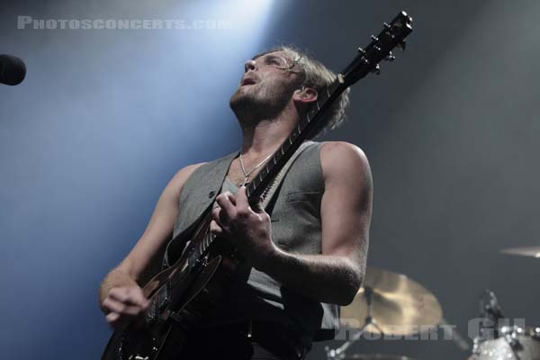 KINGS OF LEON - 2008-07-08 - PARIS - Zenith - 